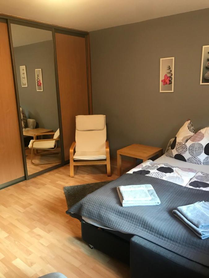 Apartament Zakatek Wroclawia Bielany Wrocławskie Esterno foto