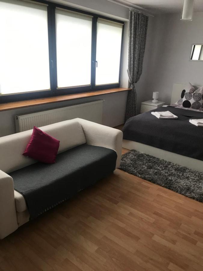 Apartament Zakatek Wroclawia Bielany Wrocławskie Esterno foto