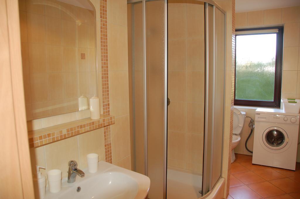 Apartament Zakatek Wroclawia Bielany Wrocławskie Esterno foto