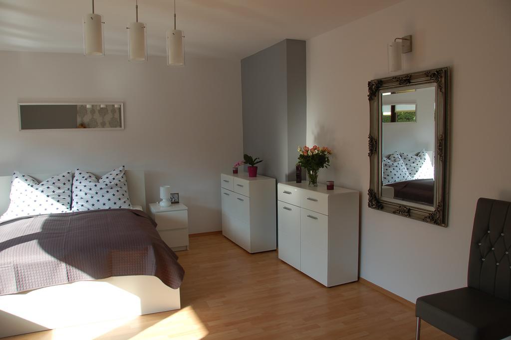 Apartament Zakatek Wroclawia Bielany Wrocławskie Esterno foto
